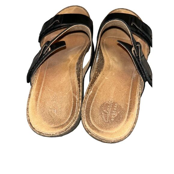 Clarks Temira East 26108411 Black Leather Wedge‎ Sandals Women's Size 10M - Picture 7 of 11